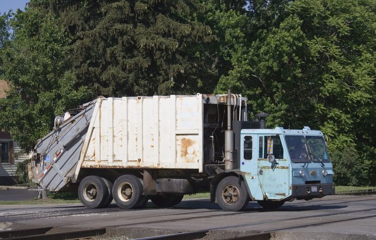 Tips for Renting a Dumpster in NJ or Construction or Demolition Waste Removal