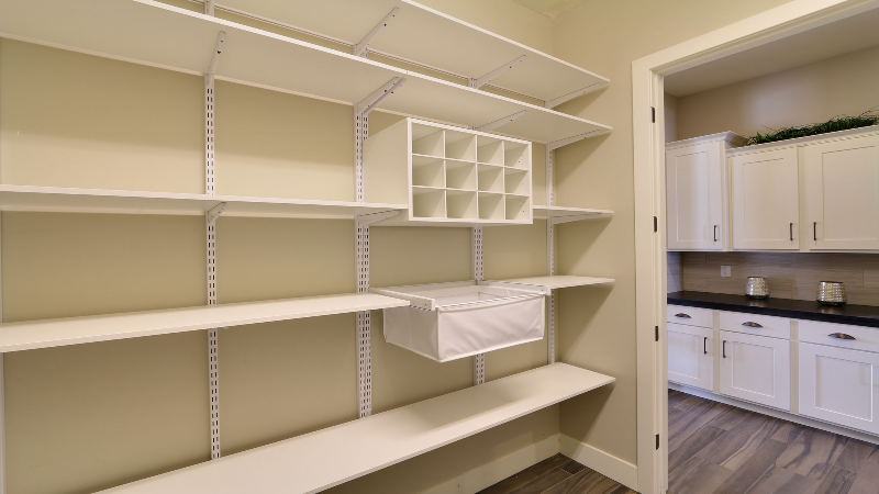 How Closet Systems Henderson Can Transform Your Home Organization