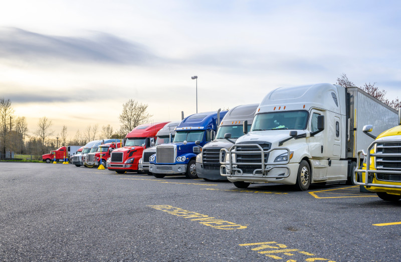 Master commercial driving skills at a CDL School Philadelphia PA trusted for job placement